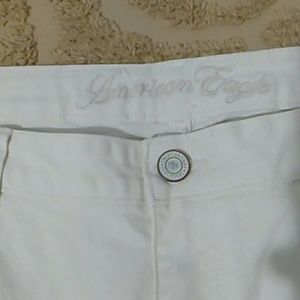 American Eagle White Ankle Zippers Jeans
